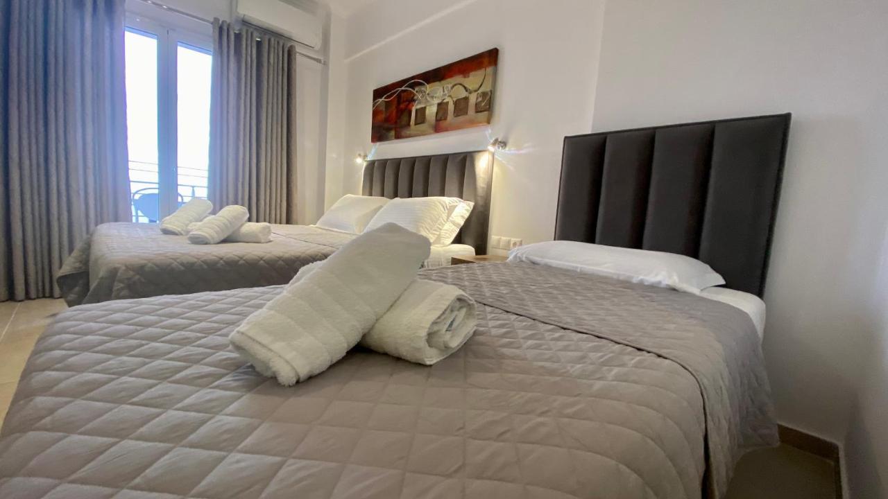Vangjelis Hotel Himare Luaran gambar