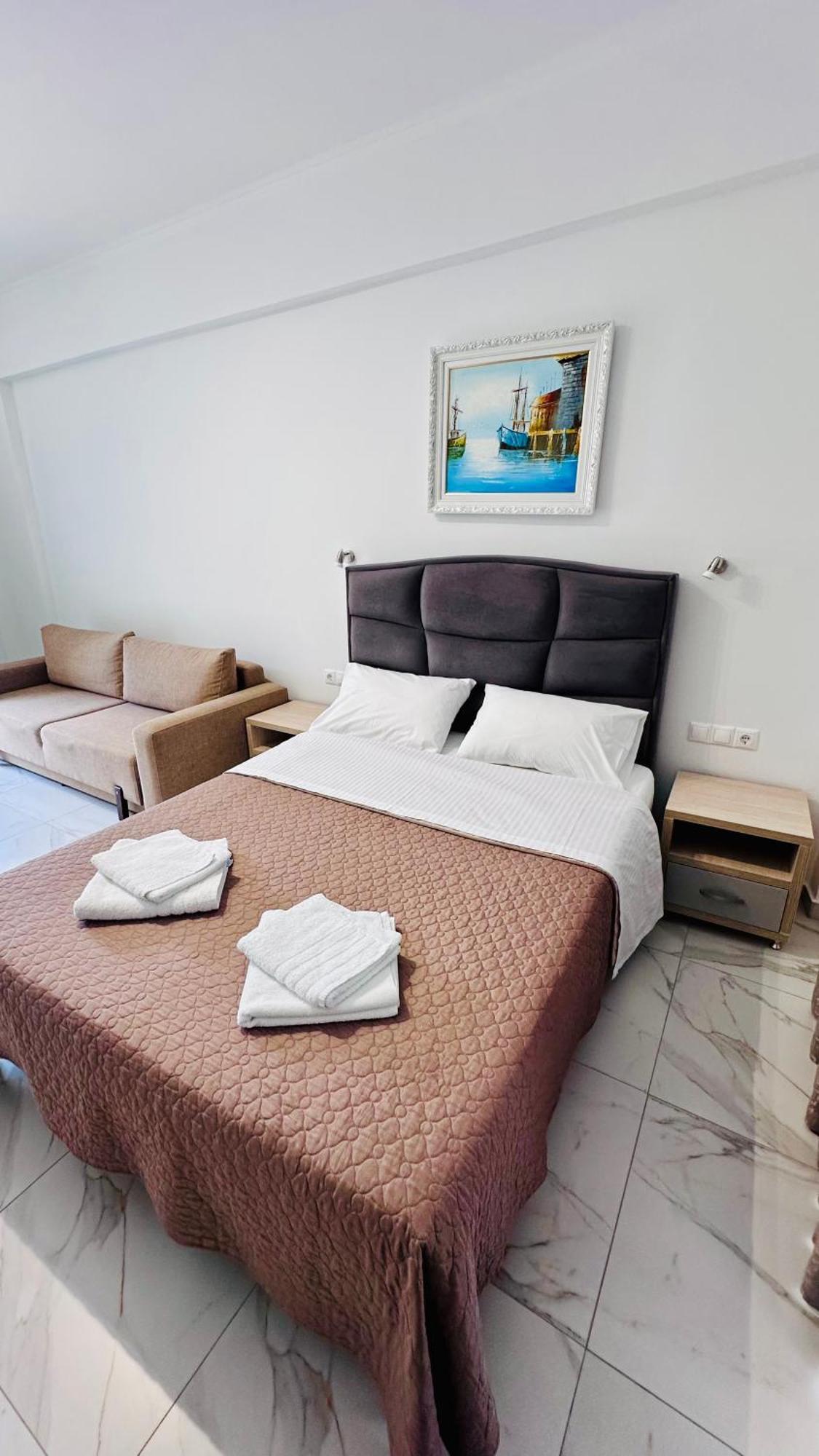 Vangjelis Hotel Himare Luaran gambar